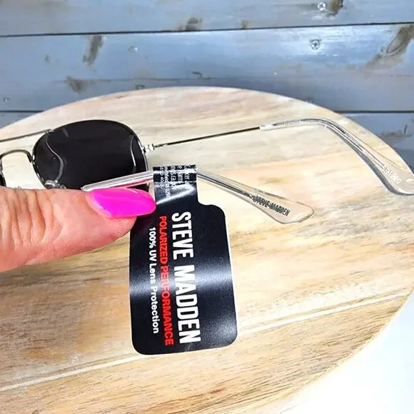 Steve Madden Gray Polarized Aviator Sunglasses New - Picture 3 of 8